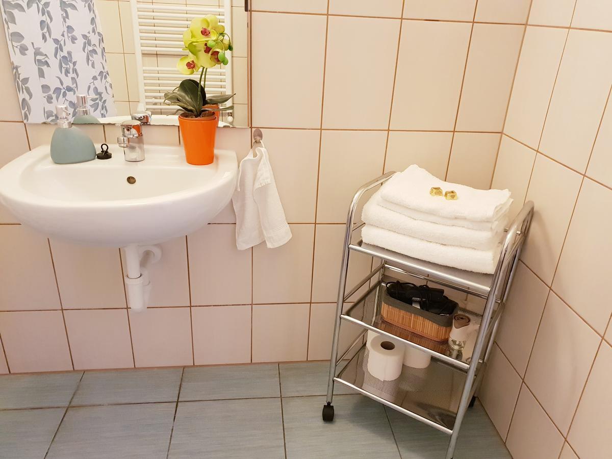 Vagabond Apartman 미슈콜츠 외부 사진